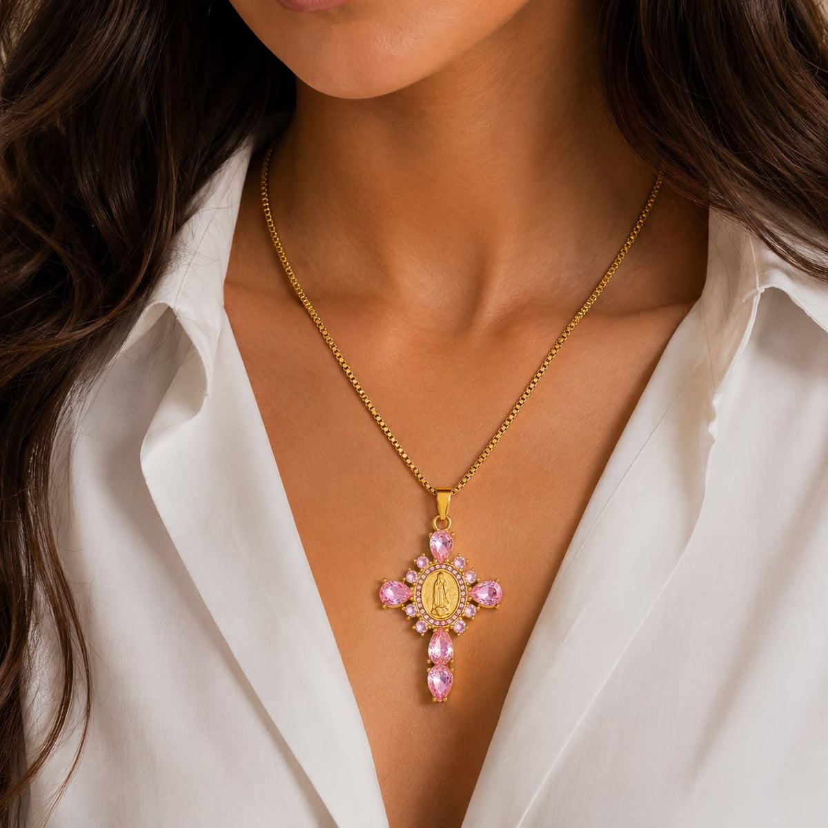 Collar Cruz Circón Rosado / Blanco